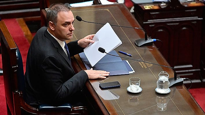 Adorni, jefe de Gabinete de Milei, niega haber cometido delitos ante el Congreso