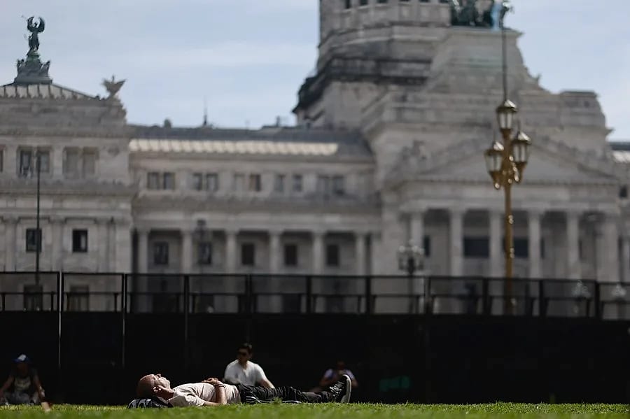 Comisión del Congreso denunció al fiscal del caso $LIBRA por “entorpecer” la investigación