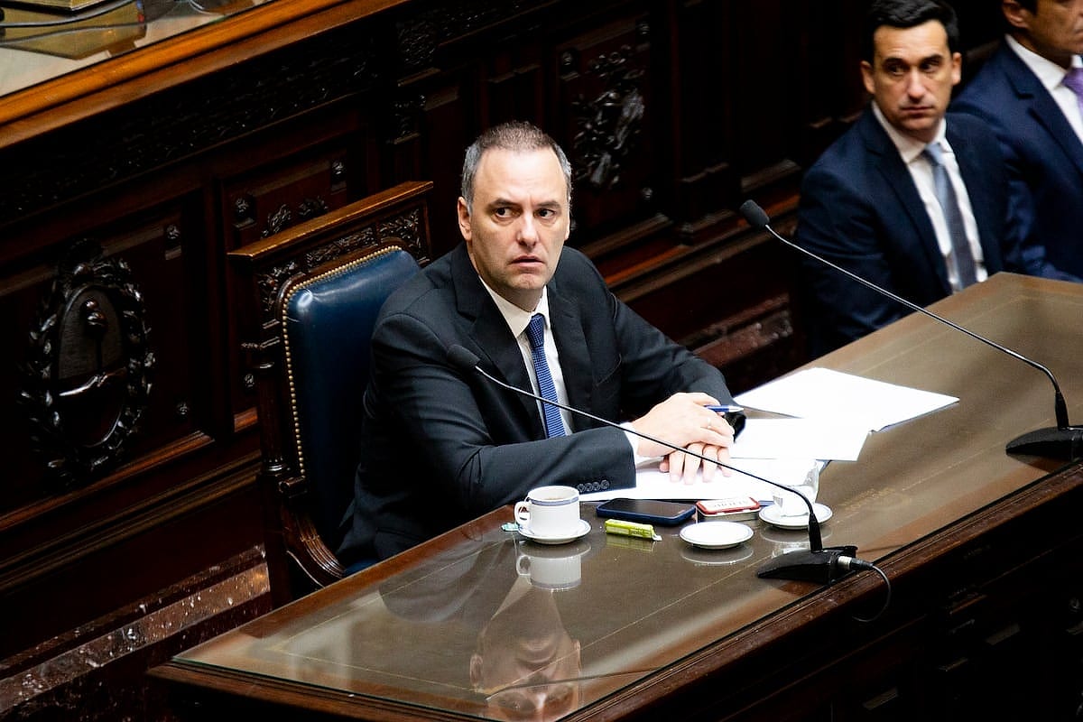 El oficialismo bloqueó en el Congreso la interpelación al jefe de Gabinete