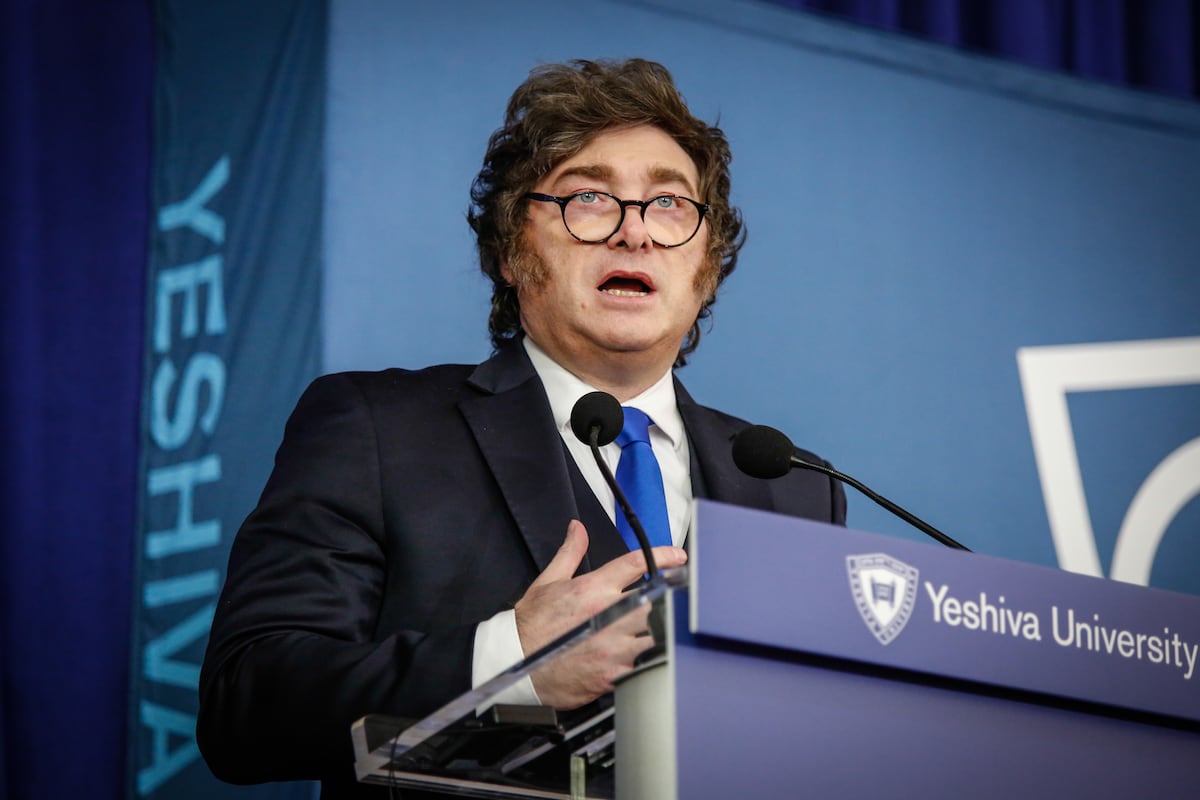 Milei restringe la participación ciudadana y la paridad de género en la elección de jueces para la Corte Suprema | EL PAÍS Argentina